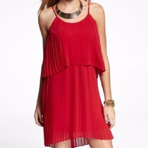 💰 EXPRESS Red Two Layer Flapper Pleated Chiffon Dress ⭐️